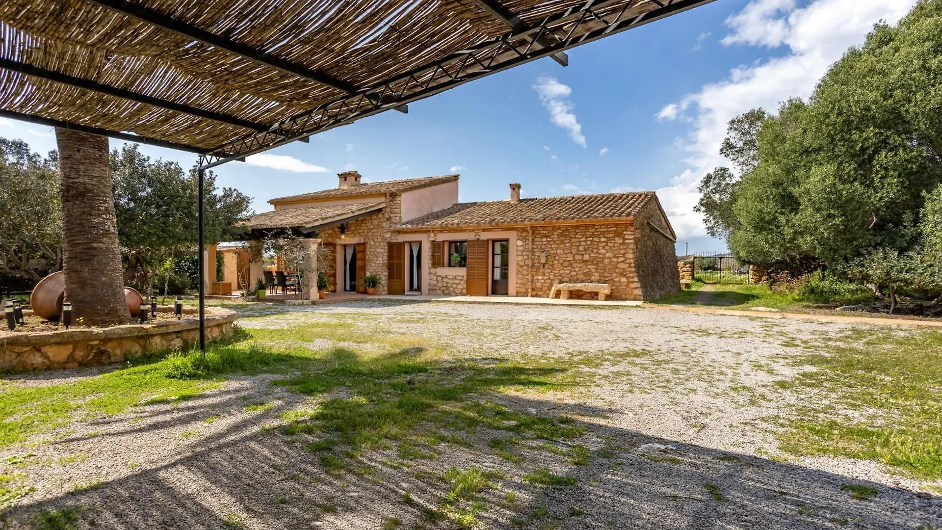 Gasthaus Sa Bassa Llova mit Pool und Wifi Santanyí Landhaus