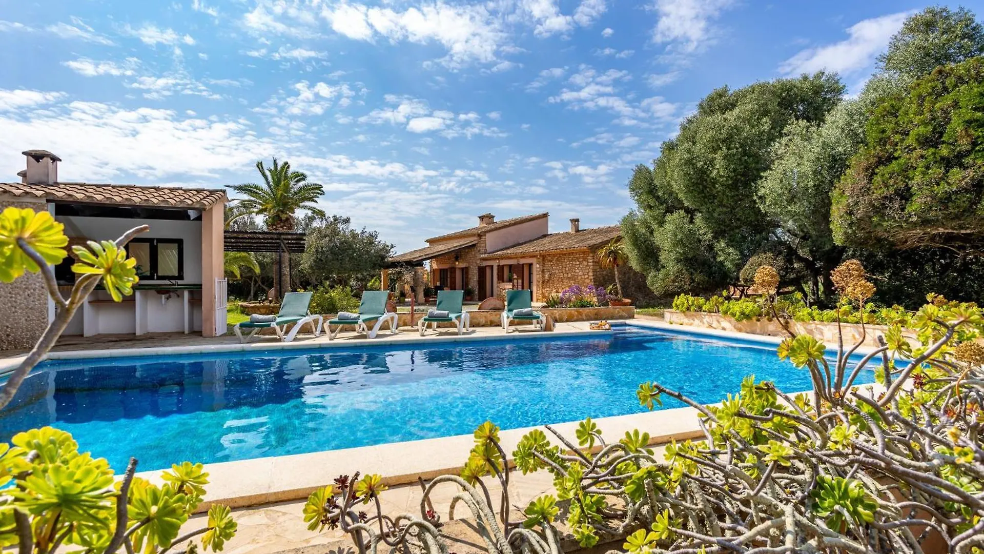 Gasthaus Sa Bassa Llova mit Pool und Wifi Santanyí Landhaus