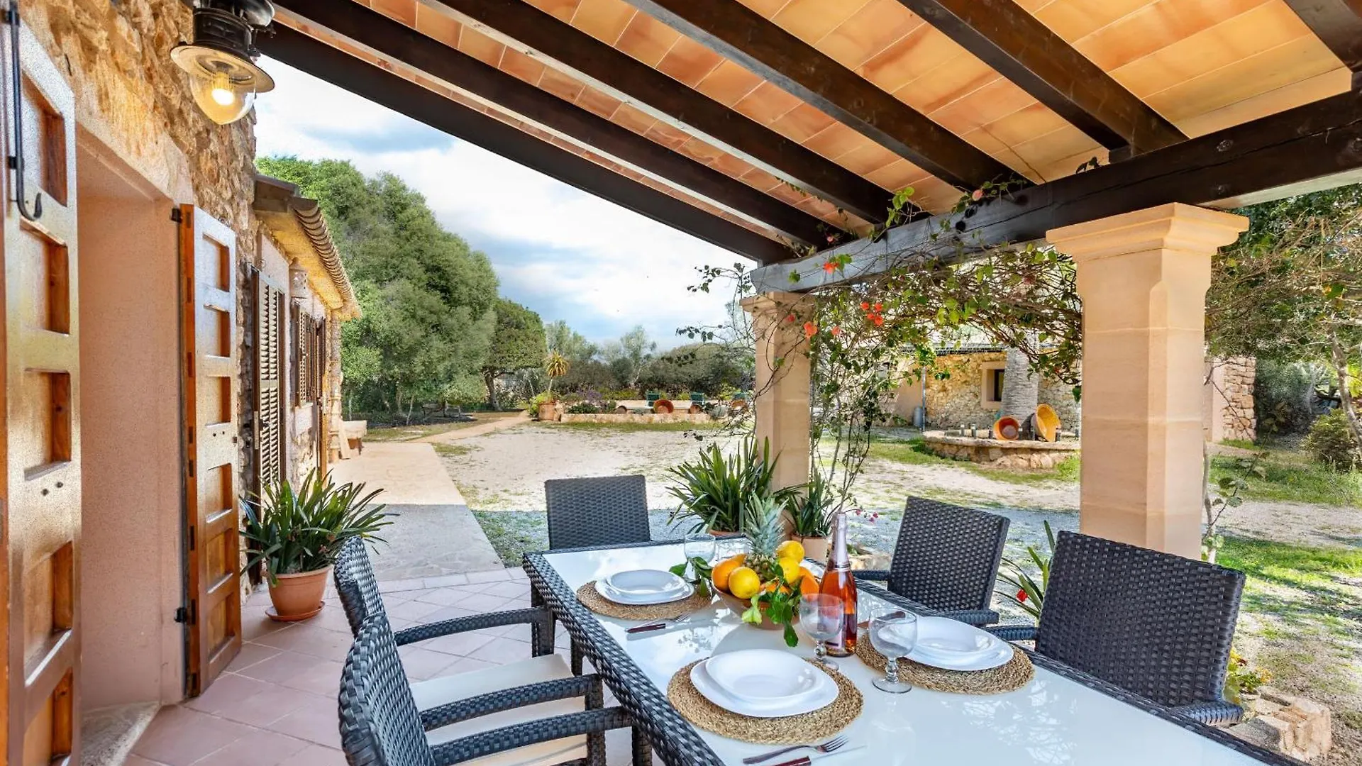 Country house Sa Bassa Llova By Dracmallorca Santanyi